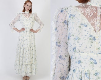 Long Victorian Blue Calico Maxi Dress, Vintage 70s Boho Wedding Gown, Cottagecore Style Edwardian Outfit