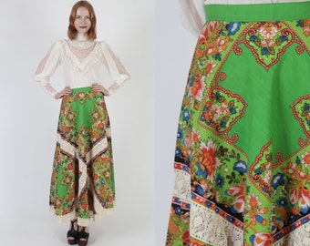 Long 70s Boho Western Heritage Skirt / Green Paisley Floral High Waist / Bandana Style Handkerchief Print Maxi