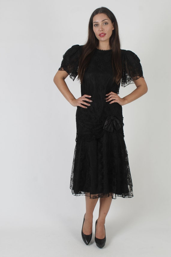 80s Gothic Wedding Dress / Sheer Black Lace Medie… - image 2