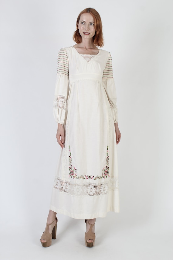 Romantic Long Bohemian Wedding Dress / 70s Countr… - image 2