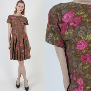 Colorful Floral Print 50s Rockabilly Dress, Vintage Mid Century Watercolor Material, Metal Side Zipper Frock image 1