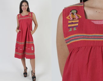 Guatemalteken Volk Schwergewichts-Kleid / Vintage Traditionelles Maya-Dorf-Druck / gewebtes besticktes ethnisches Sommerkleid mit Taschen