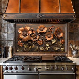 Fleurs en cuivre, dosseret de cuisine pour cuisinière, façade arrière de cuisinière, crédence en verre, couvercle supérieur de cuisinière, dosseret en carrelage, décoration de cuisine, planche à découper