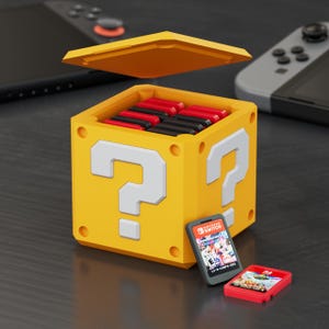 Custodia porta-schede per Nintendo Switch + Switch 2 ispirata al blocco punto interrogativo Mystery Block di Super Mario Kart