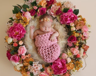 Chunky Newborn Cocoon in Blossom Pink Photography Prop