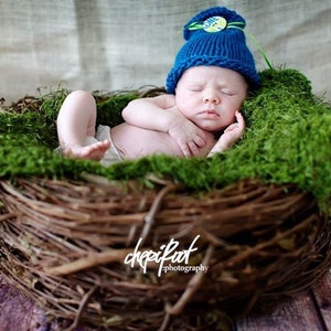 Wood Branch Nest & Olive Faux Fur SET Newborn Photography Props Owl Nest, Bird Nest, Baby Nest, Fur Fabric Layer, Newborn Photo Props image 3