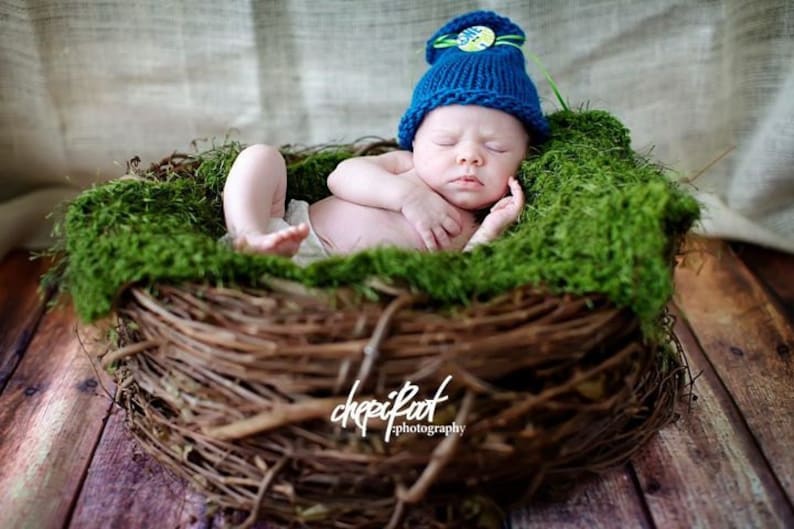 Wood Branch Nest & Olive Faux Fur SET Newborn Photography Props Owl Nest, Bird Nest, Baby Nest, Fur Fabric Layer, Newborn Photo Props image 3