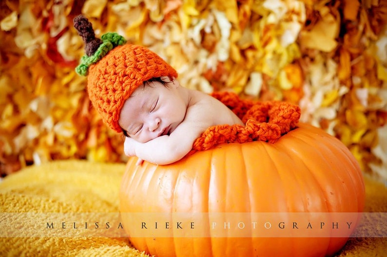 Chunky Pumpkin Orange Newborn Knot Hat 画像 1