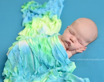 Blue Green Striped Ruffle Stretch Wrap, Newborn Photo Prop, Ruffle Fabric, Newborn Posing Fabric, Baby Stretch Wrap, Newborn Swaddle Blanket