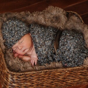 Chunky Newborn Cocoon Hat Set in Browns Blues