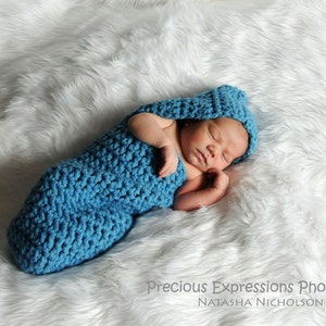 Chunky Newborn Hooded Cocoon in Sky Blue image 5
