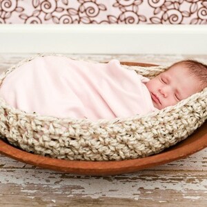 Ovo recém-nascido Chunky Baby Bowl em aveia