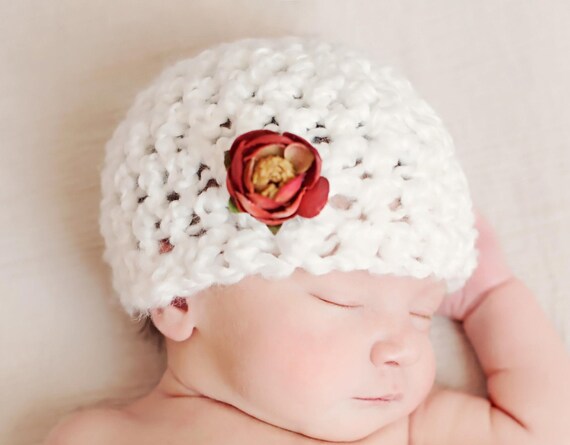 Gorro recien nacido blanco sale