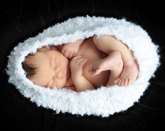 Heavenly White Baby Bowl Newborn Egg