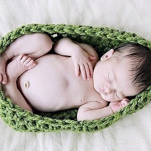 Chunky Baby Schale Newborn Egg in Grasgrün