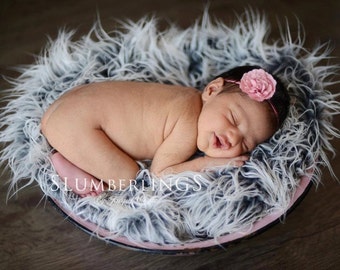 Frosted Gray Mongolian Faux Fur Photography Prop Rug Newborn Baby Toddler 27x30