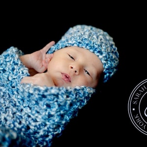 Newborn Cocoon Beanie Hat Set Blue Skies image 1
