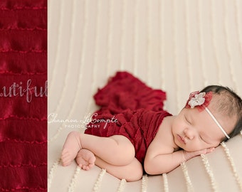 Red Ruffle Stretch Wrap, Newborn Photo Prop, Ruffle Wrap Fabric, Newborn Posing Fabric, Baby Stretch Wrap, Newborn Swaddle Blanket