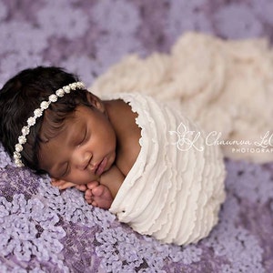 Creme Elfenbein Rüschen Stretch Wrap, Newborn Photo Prop, Rüschen Wrap, Neugeborenen Posing Stoff, Baby Stretch Wrap, Neugeborenen Swaddle Decke