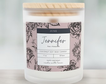Personalisierte Juni Geburtsblumenkerze: Duftender Holzdocht, individuelles Geburtstagsgeschenk