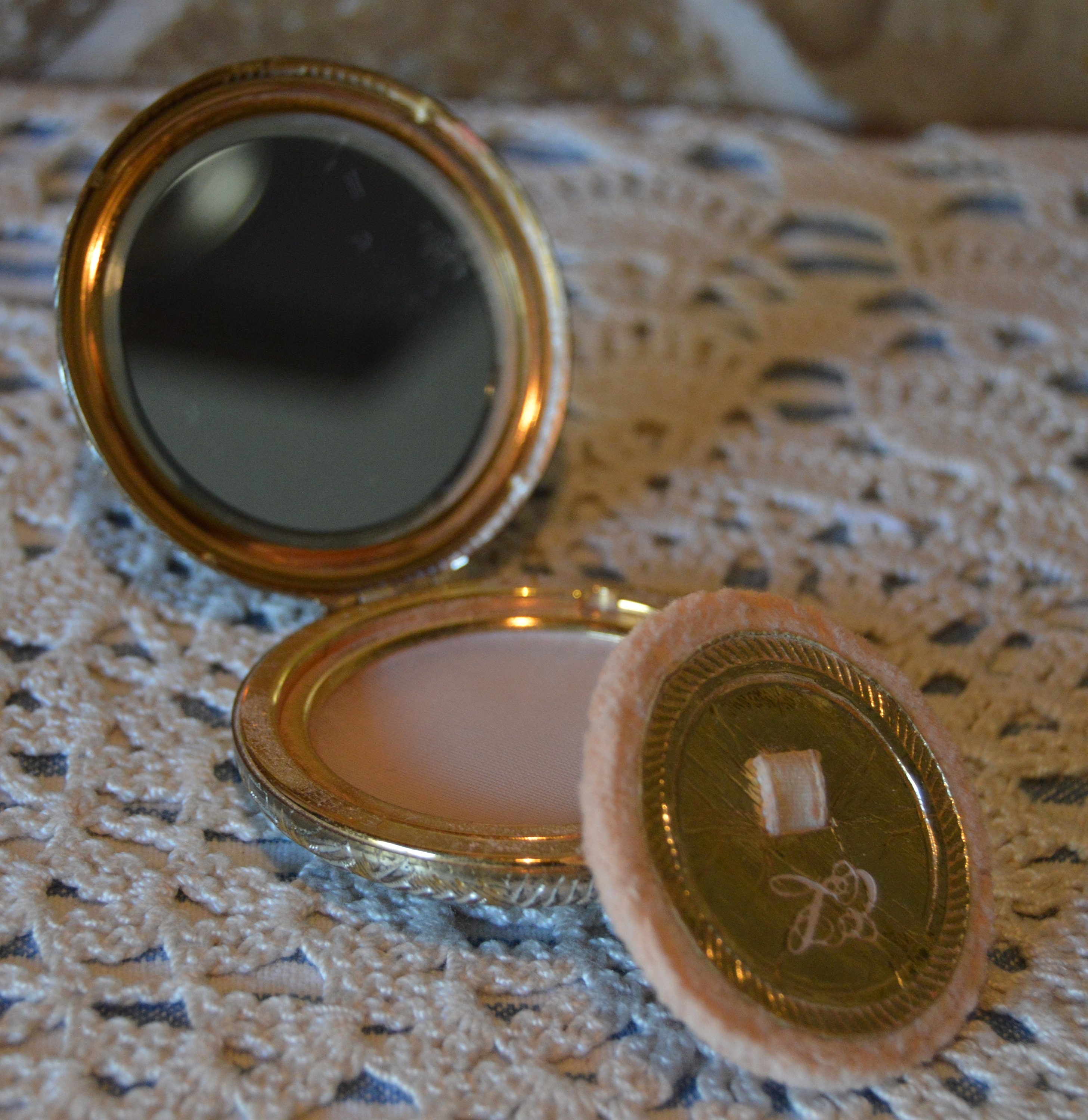 ヴィンテージ エスティ ローダー ミラー付きコンパクトケース