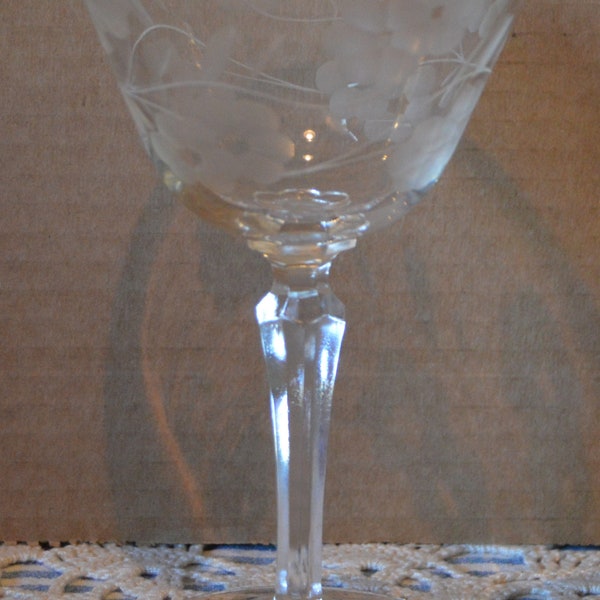 Vintage Glenmore By Libbey~Flared, Fluted Top~Etched Wine Glass~Goblet~About 6" Tall~Great Replacement Piece!