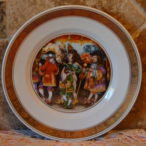 1975 The Emperor&#39;s New Clothes Plate~Royal Copenhagen~Hans Christian Anderson~Fairy Tale Plate~Pauline Ellison