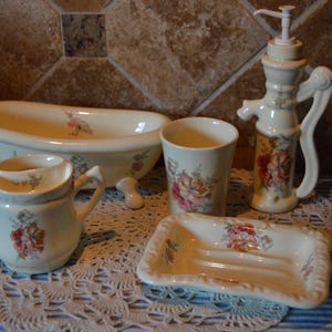 Athena Pottery USA Vintage Bathroom Set~Claw Foot Tub~Soap Dish~Shaving Mug~More!