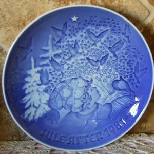 Vintage 1981 Bing & Grondahl Annual Chrsitmas Plate~Christmas Peace~Made In Denmark~7&quot; Diameter~Porcelain