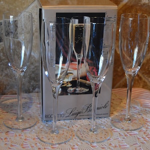 Four Beautiful Blown Crystal Flutes~Rigoletto~Luigi Bormioli~Made In Italy~7 Ounce Flutes