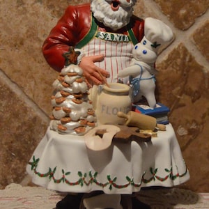 Santa&#39;s Little Helper~Danbury Mint 2000~The Pillbury Doughboy~Christmas~About 9 1/2&quot; Tall~Adorable!