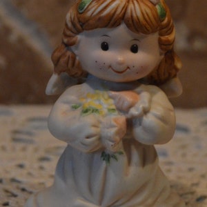 Precious Russ Berrie 1985 Bride Figurine~Cute As Bridal Shower Cake Topper~3.5" Tall
