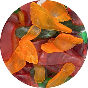Gummy Feet Candy – Swedish Chewy Fruit Candy in Foot Shapes, Retro Party Treat, Fun Scandinavian Gummies for Kids, Pink Soft Candy Gift