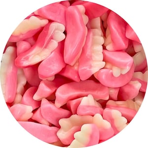 Mormors Löständer Swedish Gummy Dentures Candy, Chewy Fruity Treat for Parties & Gifts, Fun Novelty Pick and Mix Snack