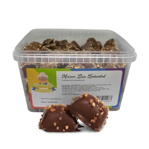 Swedish Candy - Grandma Lisa’s Crunchy Hazelnut Balls | Chocolate Oat Treats with Hazelnuts | Nordic Fika Sweets - Pick and Mix Candy
