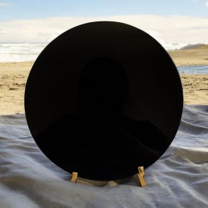 Espejo de obsidiana negra de 13 cm de diámetro  de Teotihuacan, artesania y Teotihuacan, obsidiana negra, espejo para obsidiana, espejo