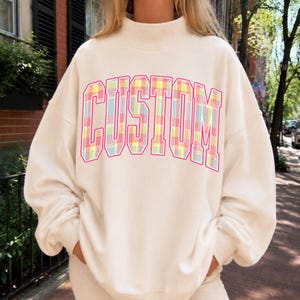 Custom Plaid Mockneck Sweatshirt Personalized School Mascot Mockneck Football Mom Crewneck Sorority Sweatshirt School Spirit Custom Team imagem 4