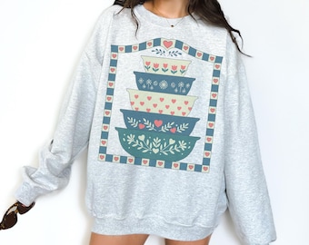 Vintage Inspired Thrifted Pyrex Sweatshirt Trendy Grandmillennial Crewneck Cute Cooking Grandma Sweatshirt Retro 90s Granny Square Shirt