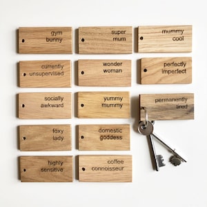 The Mothers Edit Oak Key Ring