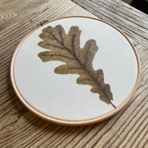 Botanical printed hoop, fern wall hanging, foliage print, pressed flower art image 3