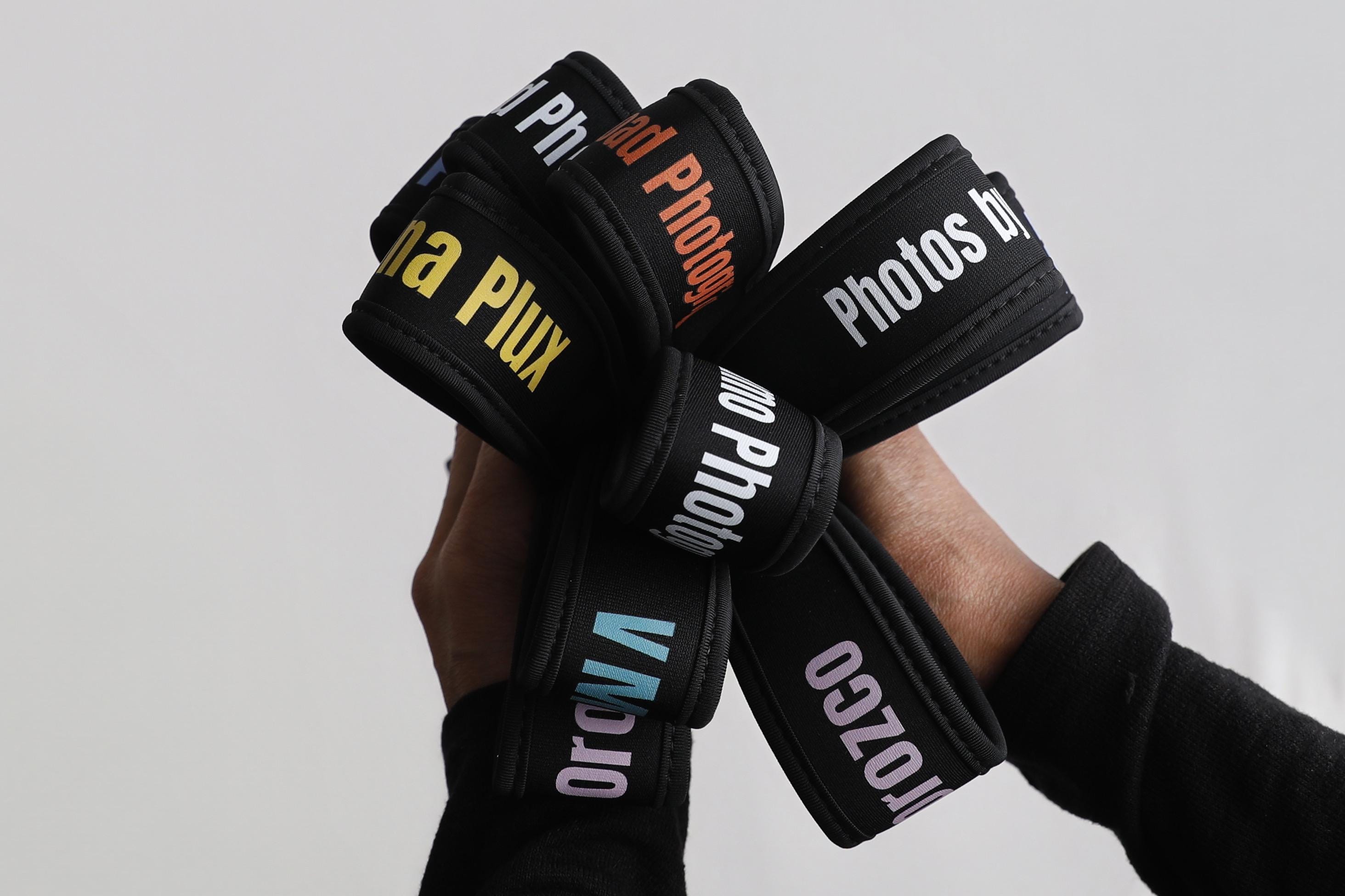 Cinghia Da Polso Per Fotocamera In Neoprene – Regolabile Con Fibbia A Sgancio Rapido, 5mm Di Spessore, Capacità 3kg, Per Compatte (Nero)
