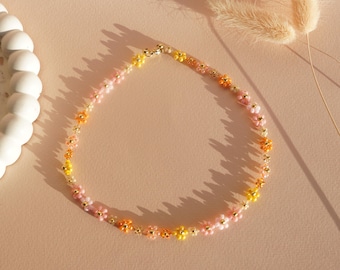 Daisy Beaded Necklace, Daisy Flower Choker, Handmade Beaded Necklace, Dainty Daisy Chain, Summer Jewelry, Y2K Chain Necklace