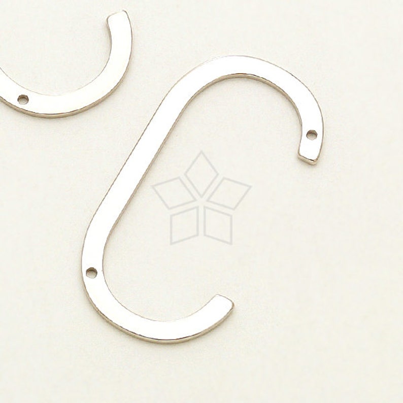 Large Letter Pendant IN-752-OR 1 Pcs Silver Plated Brass 18mm x 35mm Sideways Large Initial Pendant for Necklace C Upper case