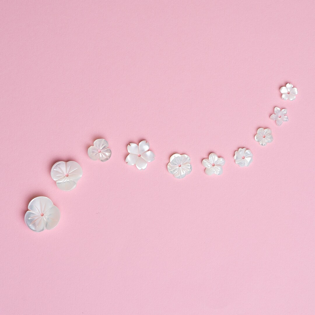 MP-006-WH / 2 Pcs - Handmade Carved Flower Sea Shell Bead Caps, 6-12mm ...