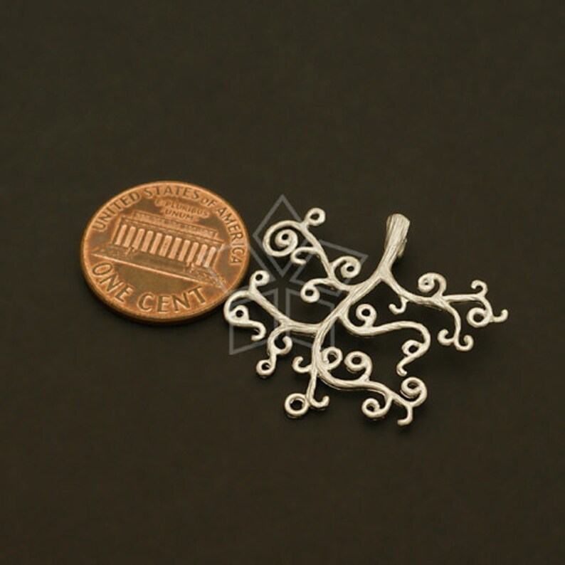 PD-264-MS 2 Pcs Matte Silver Plated over Brass 31mm x 27mm Magic Silvery Tree Pendant for Necklace