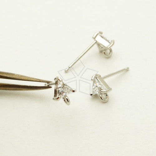 SI-588-OR / 2 Pcs Single Halo CZ Round Stud Earrings Silver - Etsy