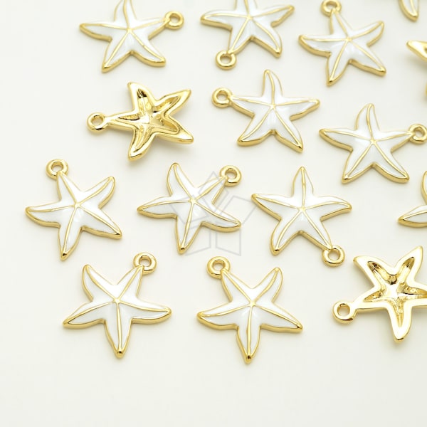 -3246-GD / 2 Pcs - Époxy blanc Charms Mignon Sea Star, Pendentif Tiny Starfish, Ocean Beach, Plaqué Or Laiton / 13mm x 15mm