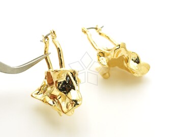 EA-358-GD / 2 Stk. - Ohrring Blume Brisur Creolen, FaltenBlatt Floral Ohrstecker, vergoldet, Chirurgenstahl Stecker / 31mm