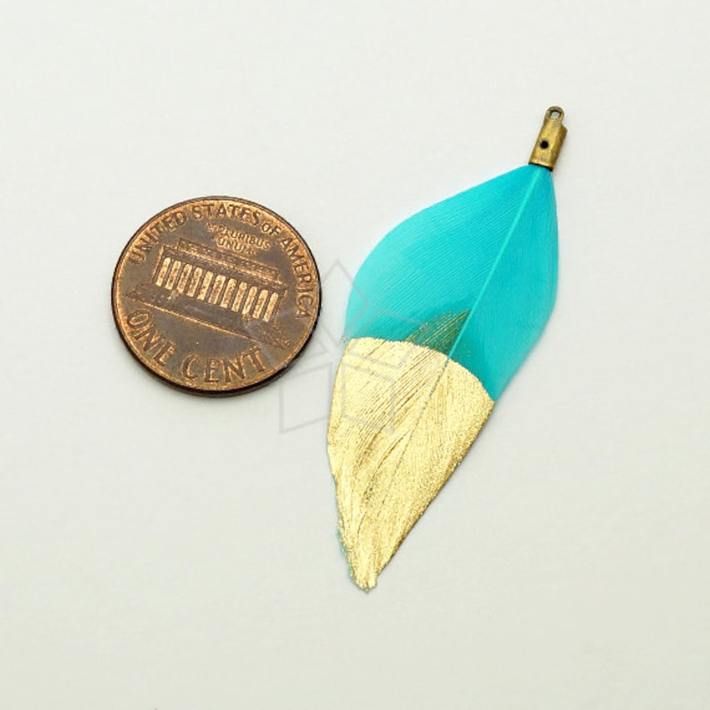 Natural Bohemian Plume Pendant 50mm Handmade Sky Blue Dyed Feather Half Dipped in Gold FT-027-SB 2 pcs Duck Feather Pendant