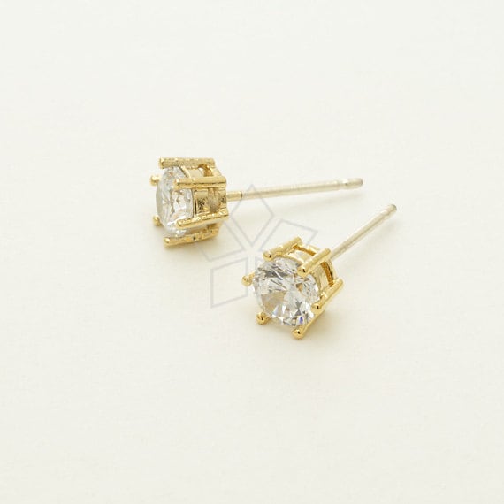 Orecchini A Perno Tondi In Argento 925 Con Zirconi Cubici 5 Mm, Eleganti E Semplici, In Confezione Regalo, Da Katy Craig Ltd